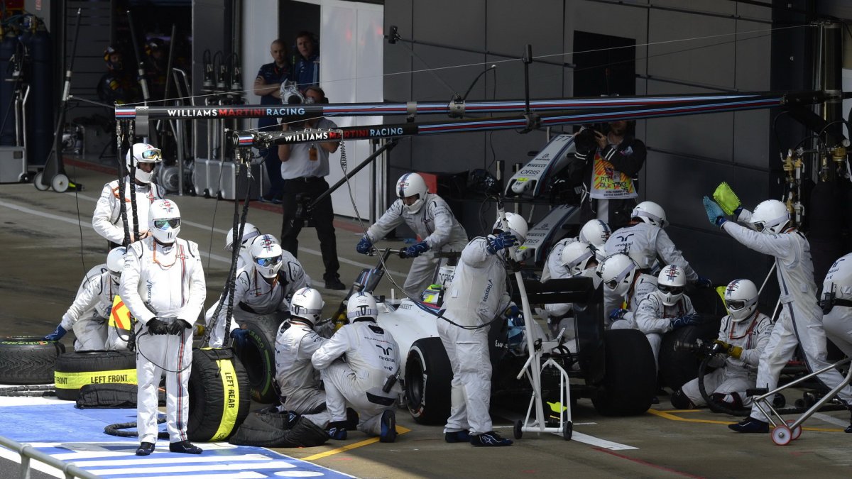 Felipe Massa v závodě v Silverstone