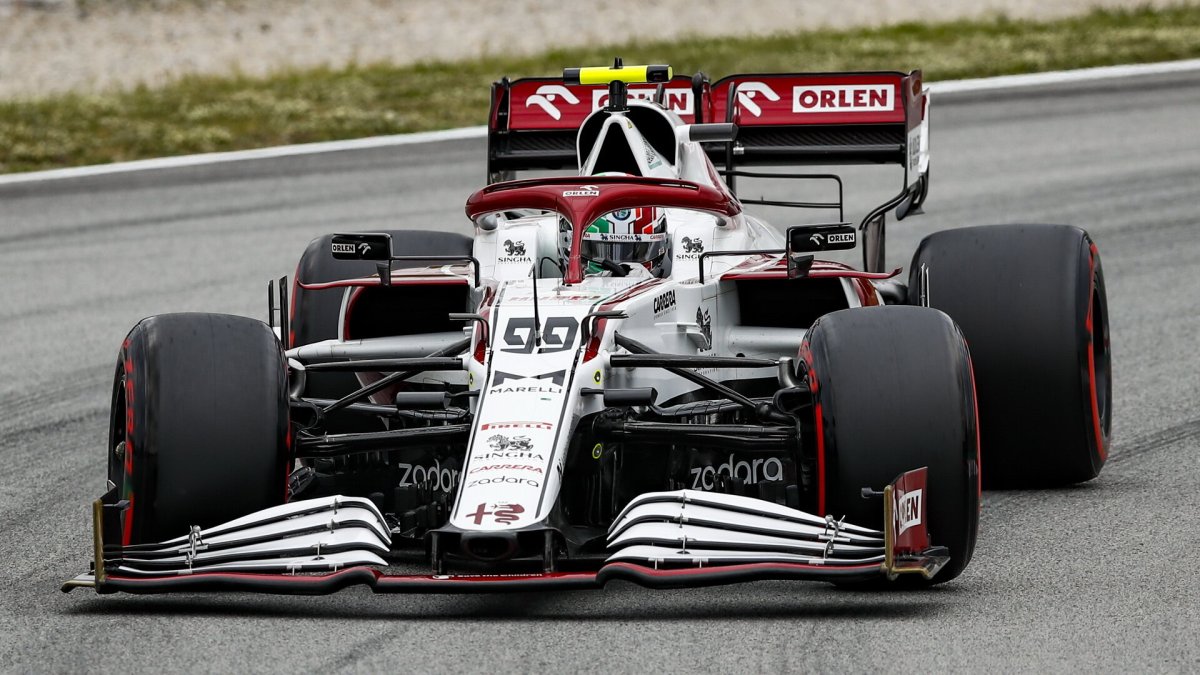 Antonio Giovinazzi - závod v Barceloně