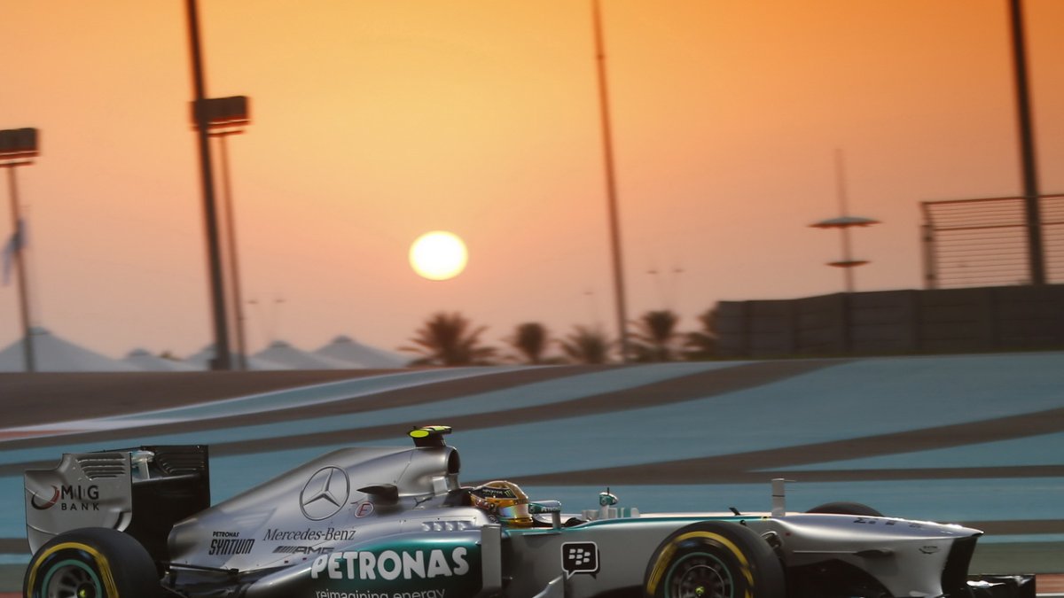 Hamilton, Lewis