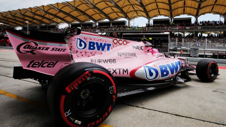 Esteban Ocon v kvalifikaci v Malajsii