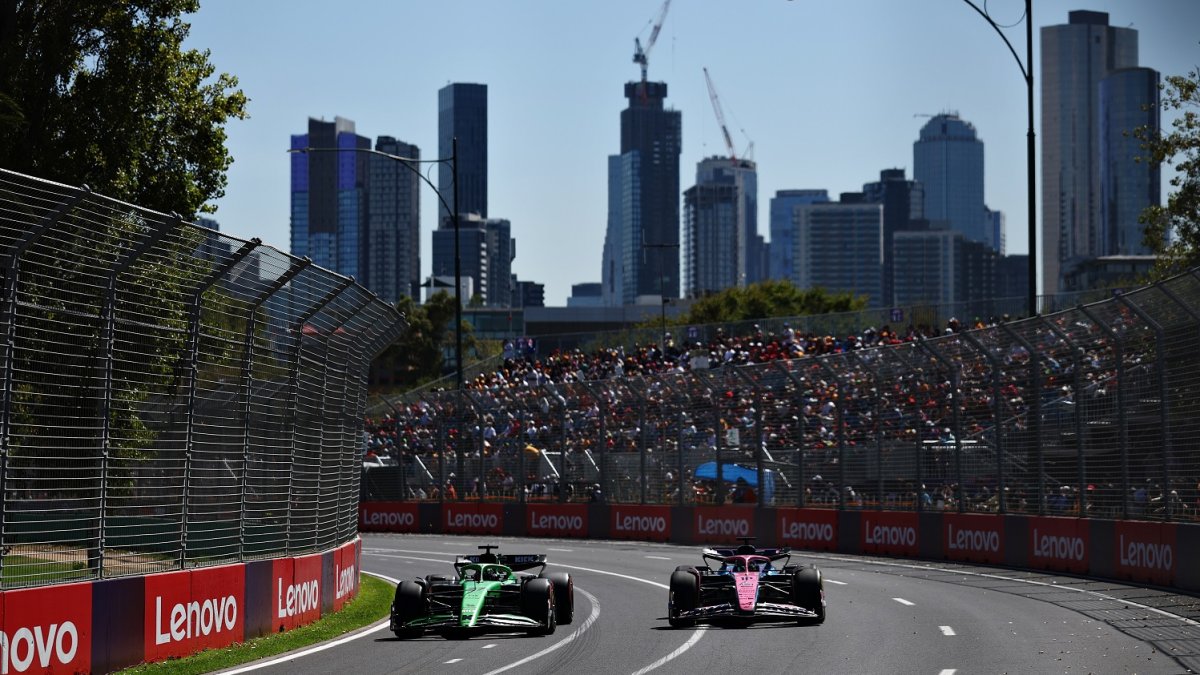 Nico Hülkenberg a Pierre Gasly v Melbourne