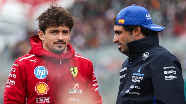 Charles Leclerc a Carlos Sainz jr.