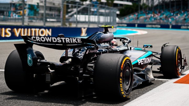 Andrea Kimi Antonelli v Miami.