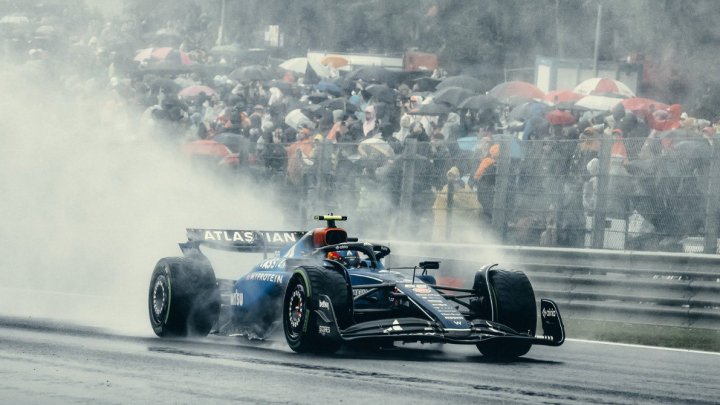 Carlos Sainz jr. v Belgii