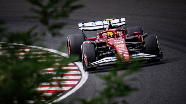 Lewis Hamilton v Maďa