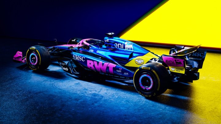 Alpine se speciálním lakováním na GP USA 2025
