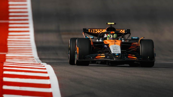 Lando Norris během tréninku na GP USA 2025