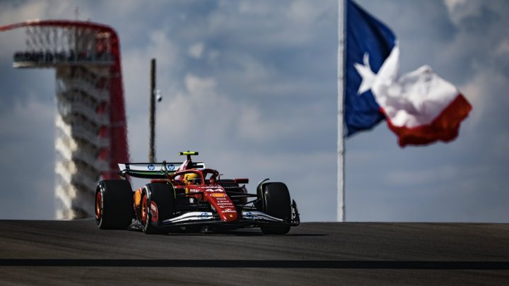 Lewis Hamilton v Austinu