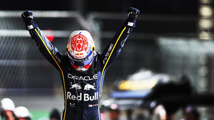 Max Verstappen vítězí v Las Vegas