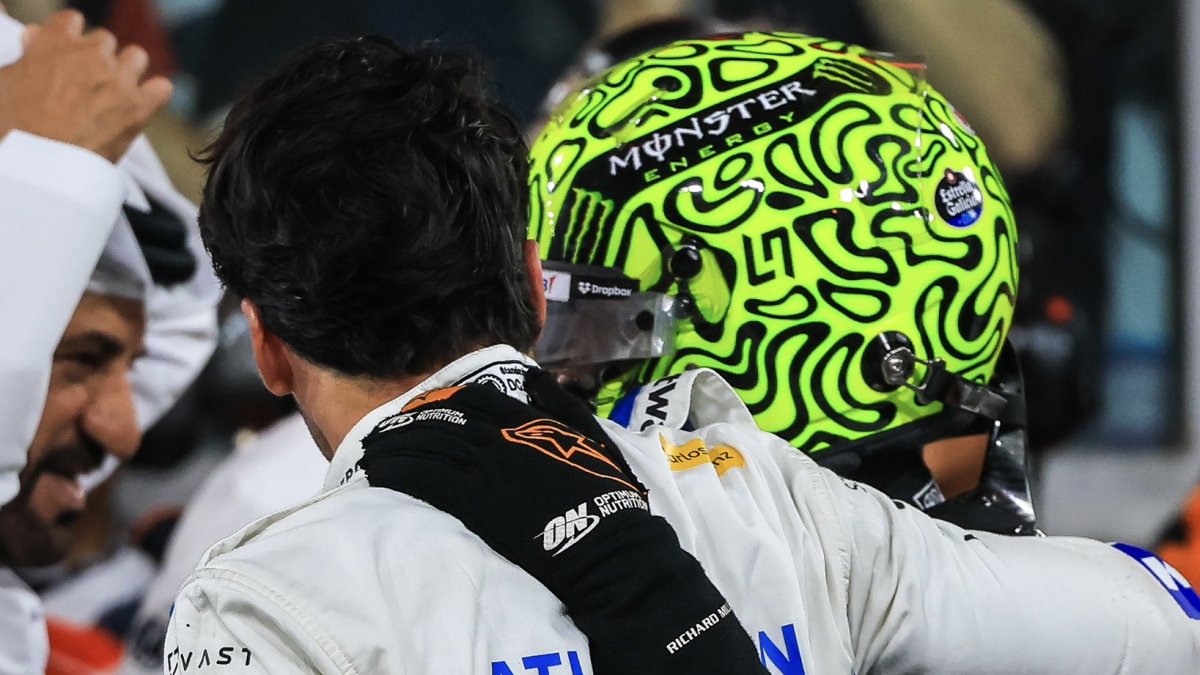 Carlos Sainz a Lando Norris