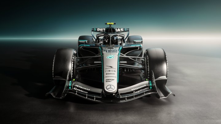 Mercedes W17