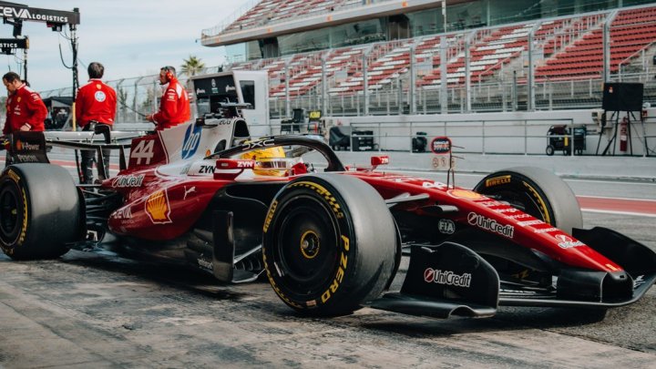 Lewis Hamilton ve Ferrari SF-26