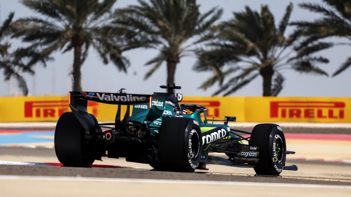 Lance Stroll na testech v Bahrajnu