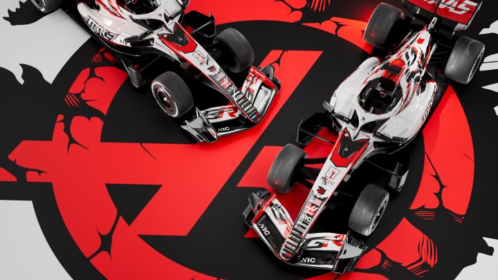 Haas VF-26 se speciálním zbarvením na Japonsko