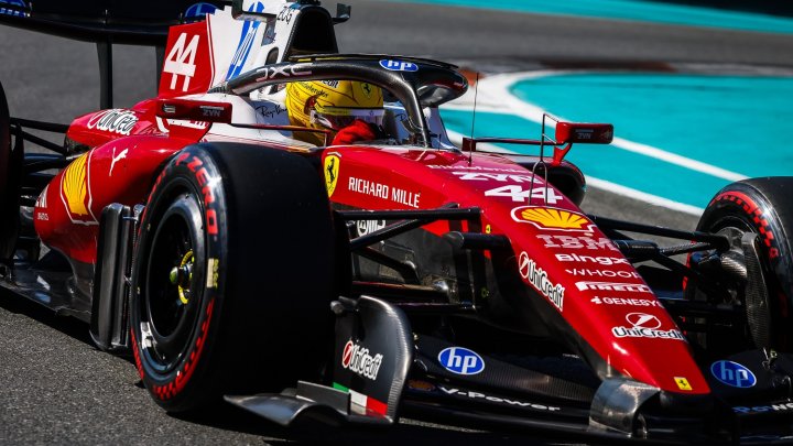 Lewis Hamilton odhaluje slabinu Ferrari. Klíčové je přední křídlo