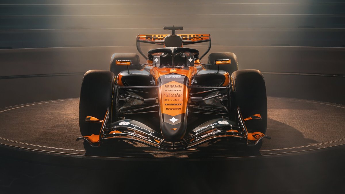 Mclaren odhalil speciální zbarvení k 1000. Velké ceně