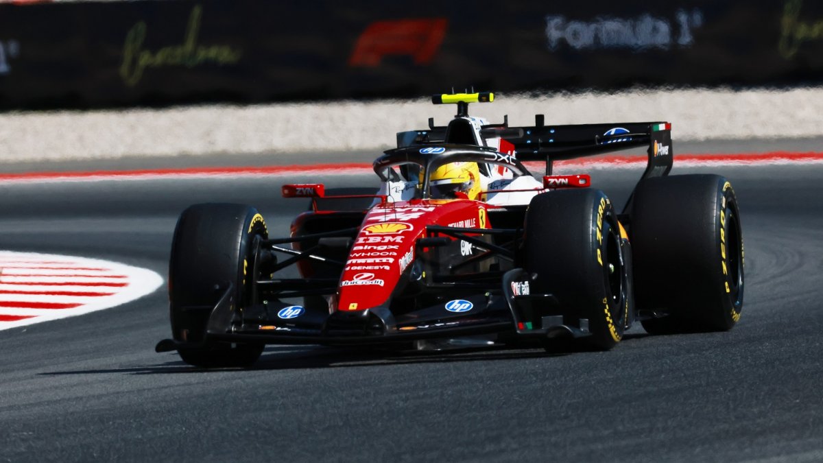 Lewis Hamilton v Barceloně