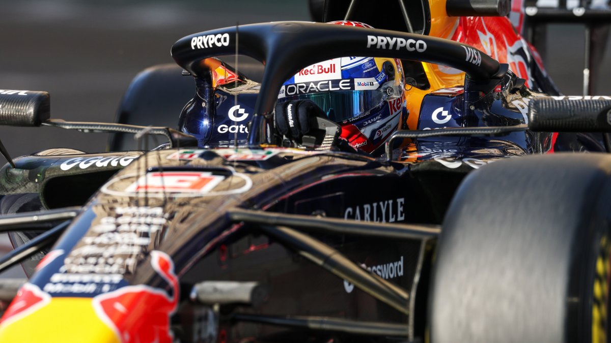 Max Verstappen v Baku