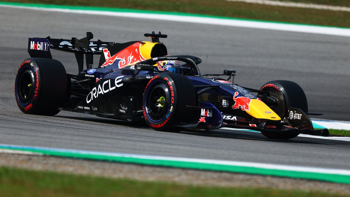 Max Verstappen v Sepangu 