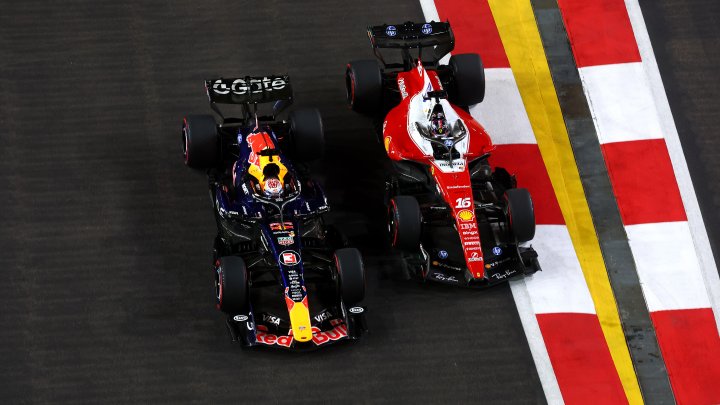 Max Verstappen v Singapuru 