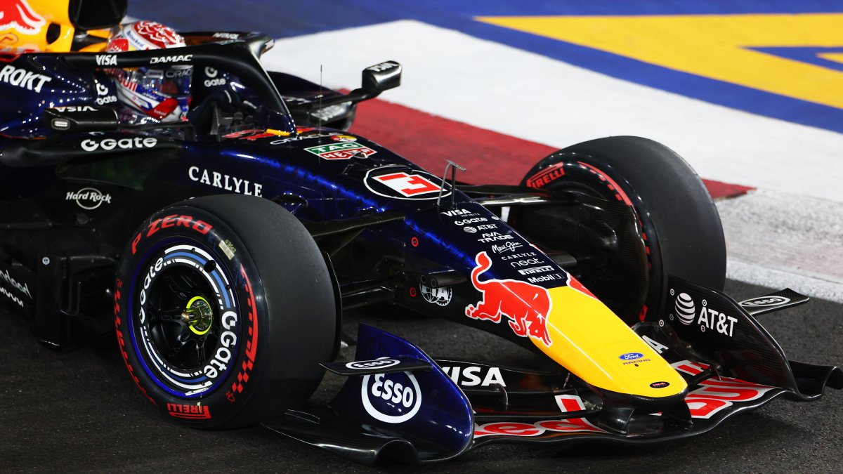 Max Verstappen v Singapuru 