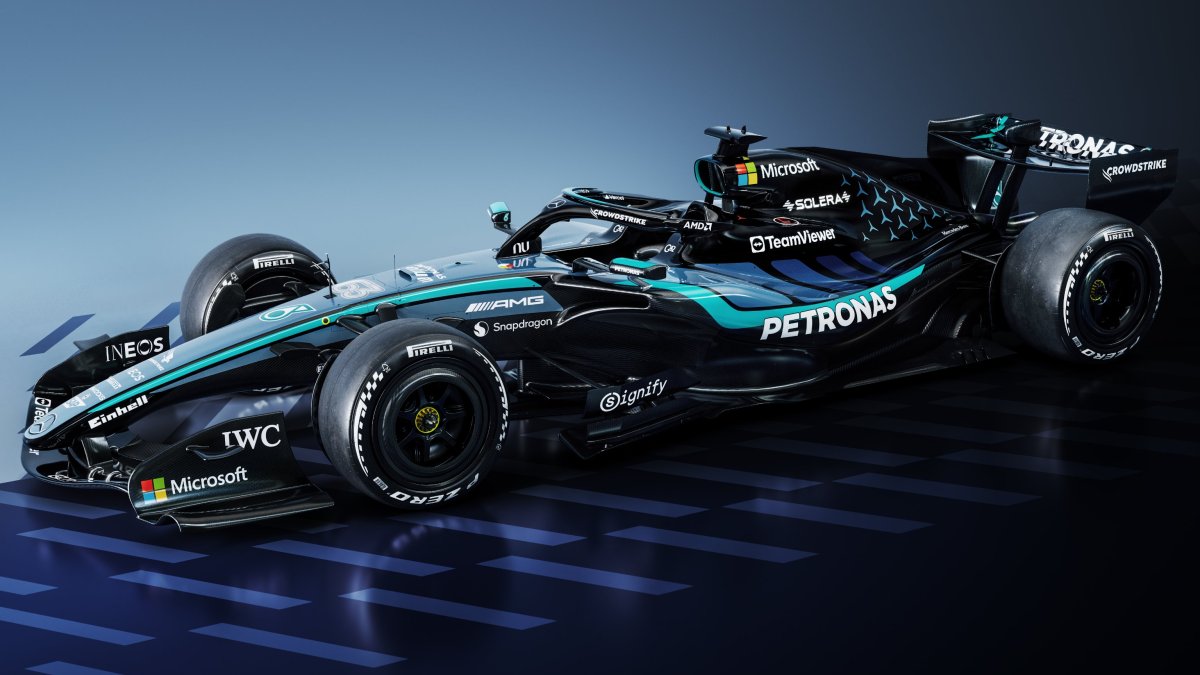 Speciální lakování Mercedesu na Austin
